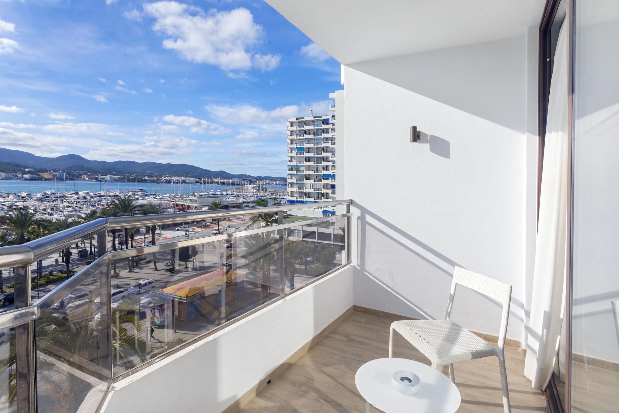 Hotel Sa Clau By Mambo Sant Antoni de Portmany Esterno foto