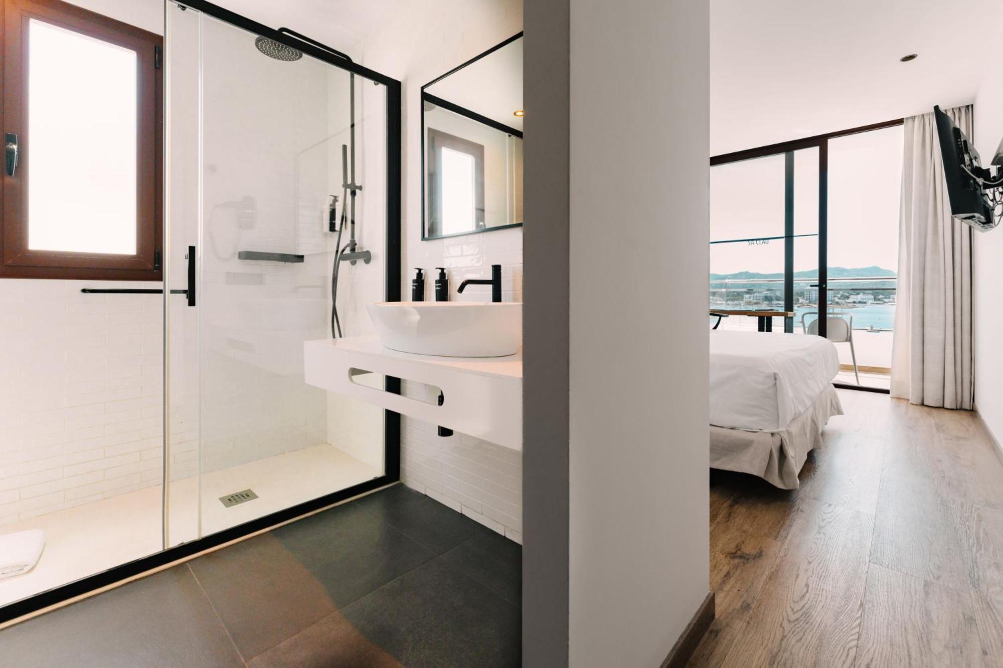 Hotel Sa Clau By Mambo Sant Antoni de Portmany Esterno foto