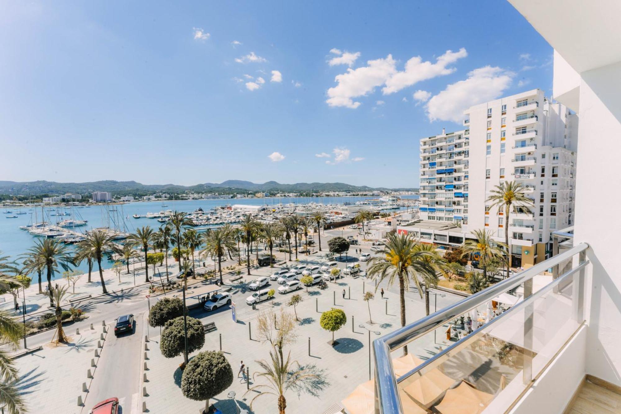 Hotel Sa Clau By Mambo Sant Antoni de Portmany Esterno foto
